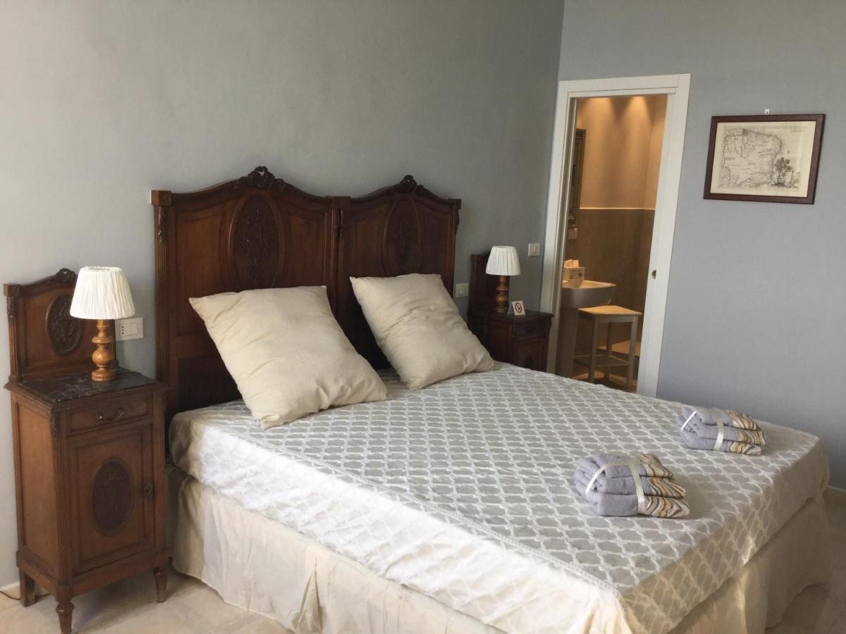 B&B Note Di Mare Imperia Kültér fotó