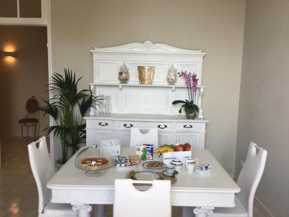 B&B Note Di Mare Imperia Kültér fotó