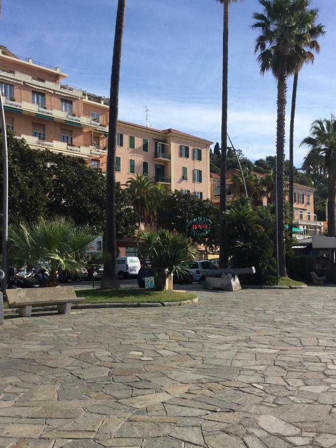 B&B Note Di Mare Imperia Kültér fotó