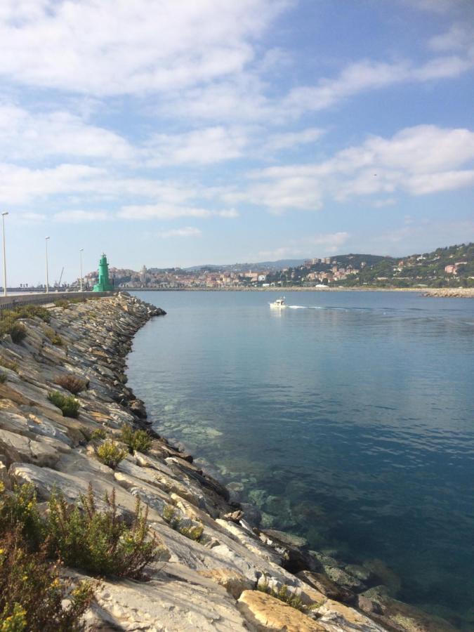 B&B Note Di Mare Imperia Kültér fotó