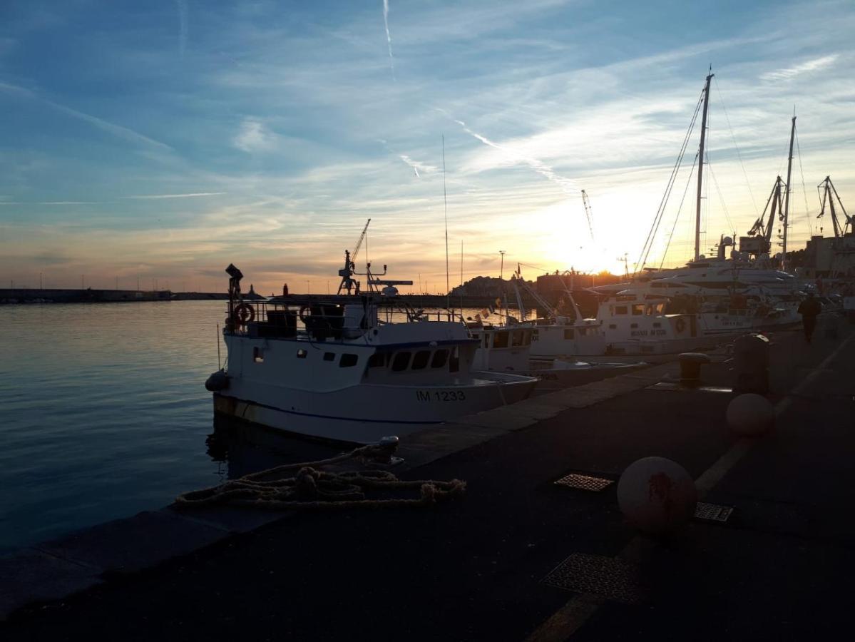 B&B Note Di Mare Imperia Kültér fotó